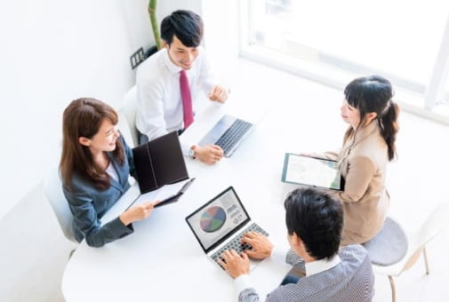 マーケティングの基本講義の提供（10時間分）