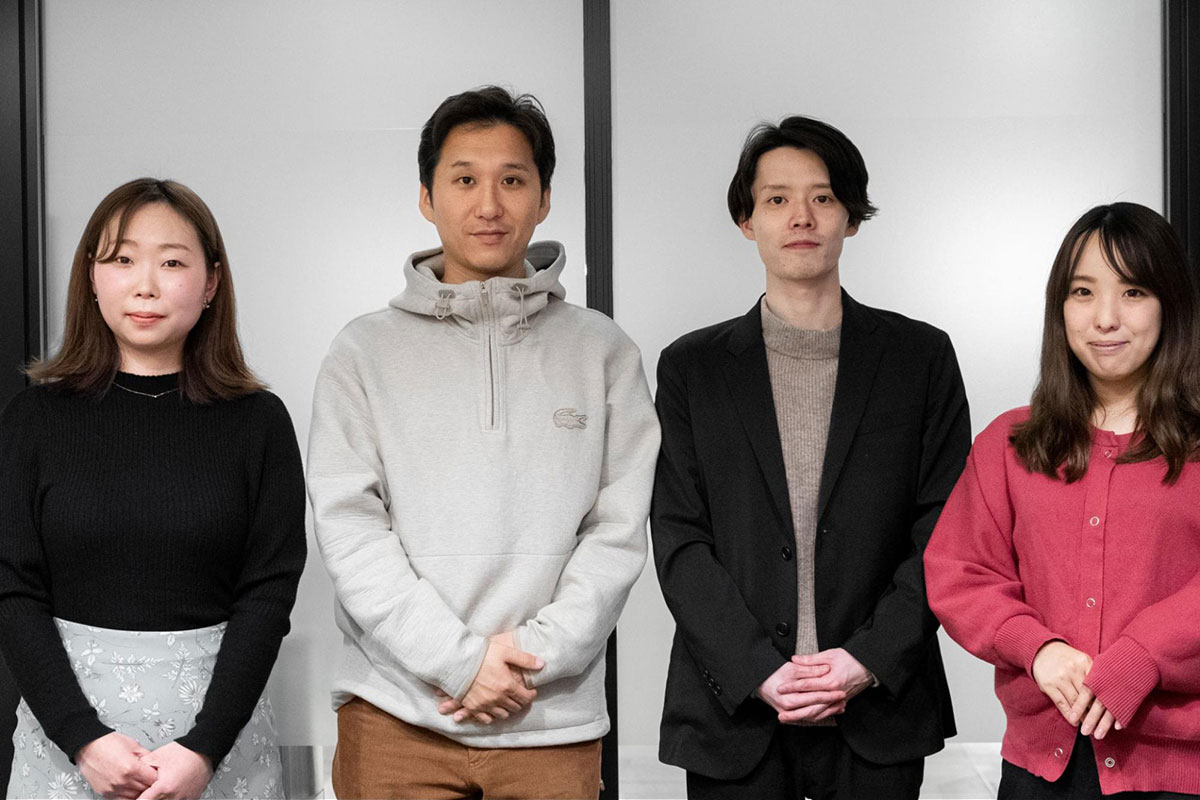 左から工藤さん、村山さん、樫内、有馬